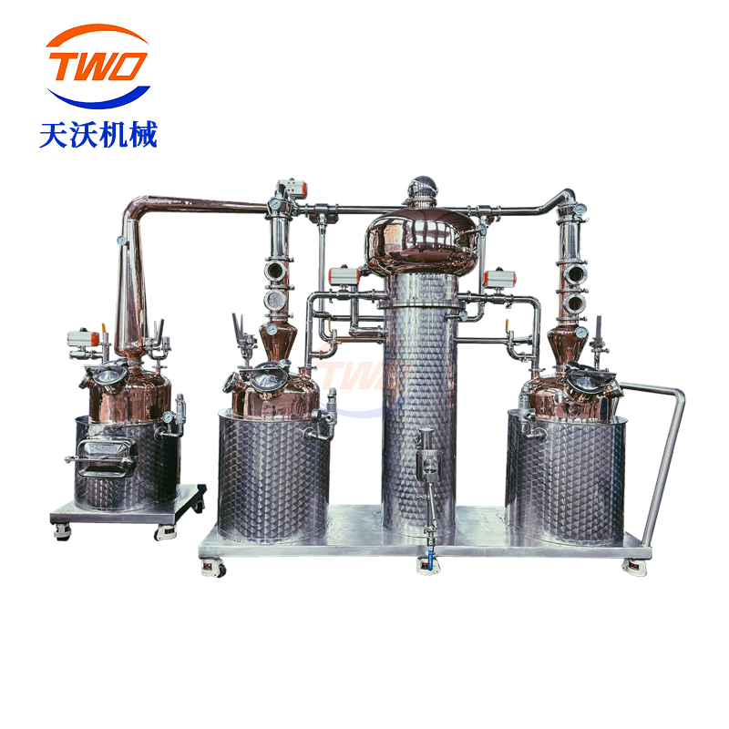 三釜蒸馏器